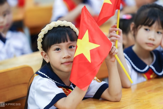 Bộ Chính trị kết luận 'bỏ hội đồng trường trong cơ sở giáo dục công lập'