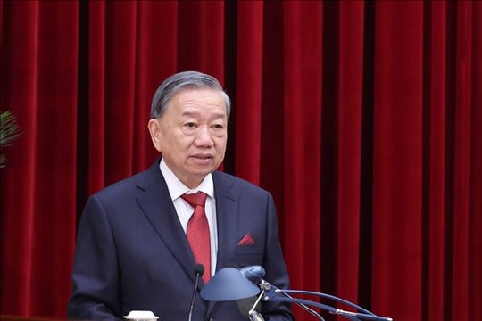 Tuyệt đối không để lọt người chạy chức, chạy quyền, cơ hội, bè phái vào Ban Chấp hành Trung ương(*)