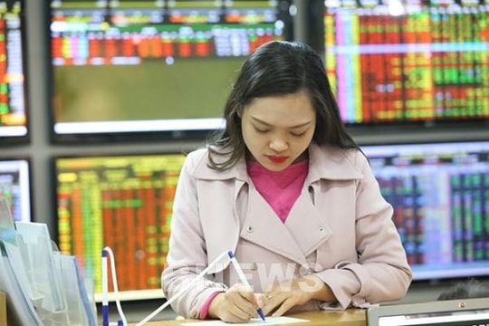 VN-Index giảm, sắc đỏ áp đảo trên thị trường ngày 7/10