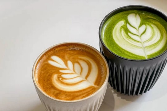 Matcha và cà phê, thức uống nào thực sự tốt hơn cho bạn?