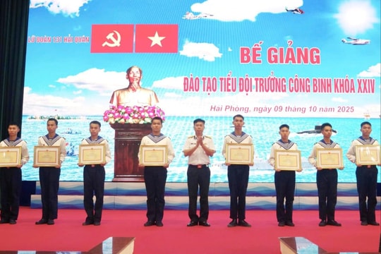 74 học viên hoàn thành khóa đào tạo tiểu đội trưởng công binh