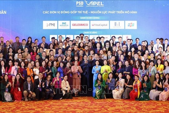 Thủ tướng Phạm Minh Chính: Kinh tế tư nhân thực hiện sứ mệnh, cùng đất nước bước vào kỷ nguyên mới