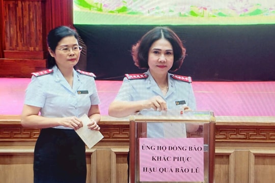 Thanh tra thành phố phát động ủng hộ đồng bào vùng lũ