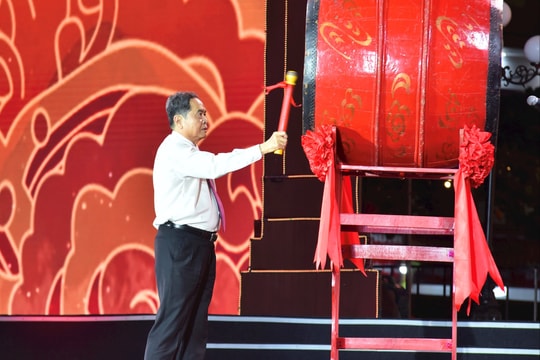 2025 Con Son – Kiep Bac Autumn Festival opens