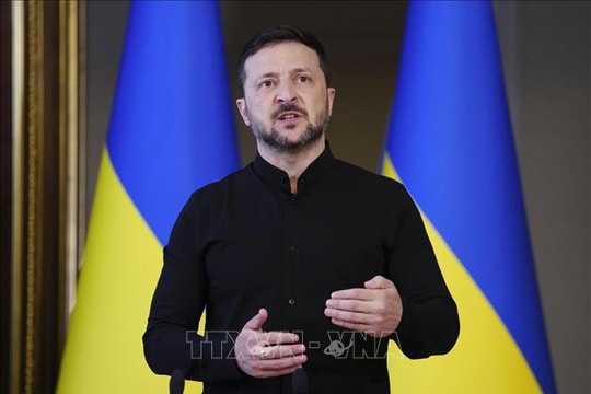 Tổng thống Ukraine kêu gọi lãnh đạo Mỹ, Pháp hỗ trợ phòng không