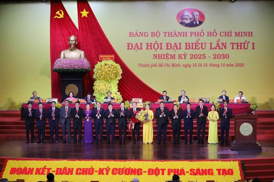 Đại hội Đảng bộ thành phố Hồ Chí Minh lần thứ nhất thành công tốt đẹp
