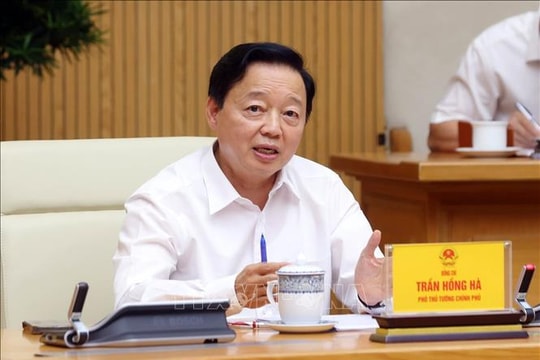 Hình thành ngành công nghiệp đường sắt độc lập, tự chủ