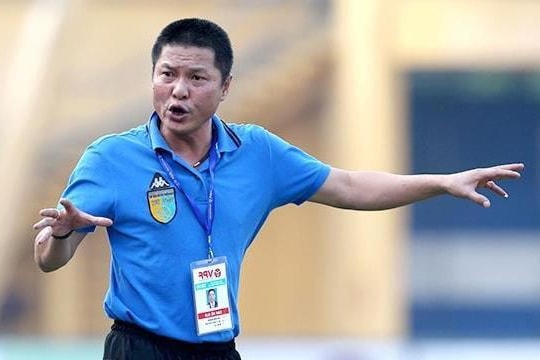 Chu Đình Nghiêm - huấn luyện viên giàu cá tính của Câu lạc bộ Hải Phòng