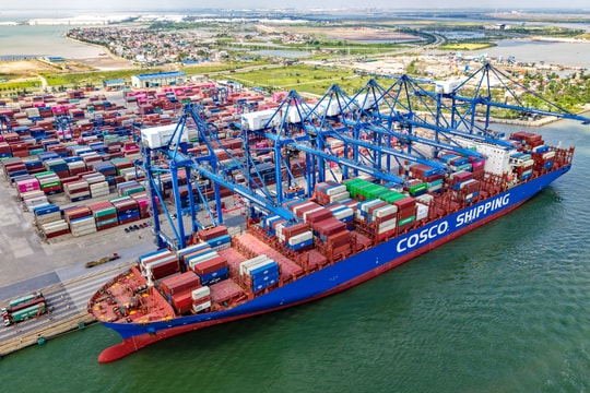 Cảng container Quốc tế Tân cảng Hải Phòng đón Teu container thứ 1 triệu