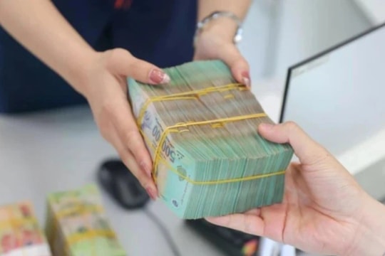 Lãi suất ngân hàng ngày 17/10: Cập nhật bảng lãi suất gửi tiền tiết kiệm online