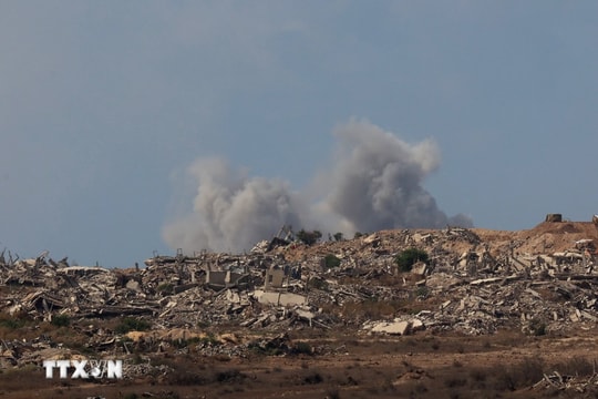 Thủ tướng Israel ra lệnh không kích Gaza sau cáo buộc vi phạm ngừng bắn