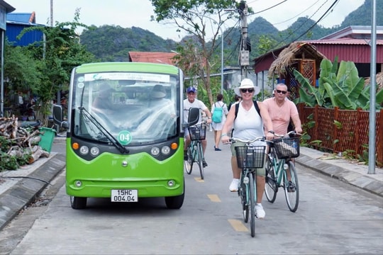 Du lịch xanh - hướng đi bền vững ở di sản thế giới
