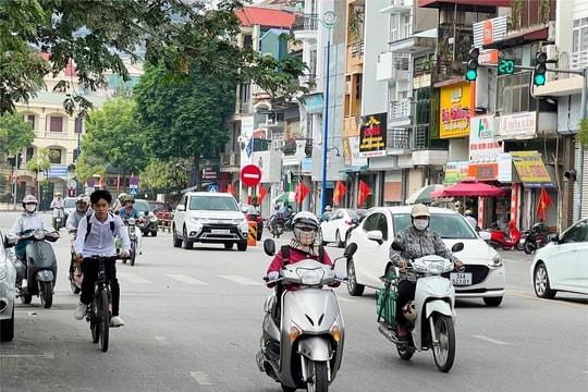 Không khí lạnh tăng cường, tại trạm Bạch Long Vỹ có gió đông bắc mạnh cấp 6
