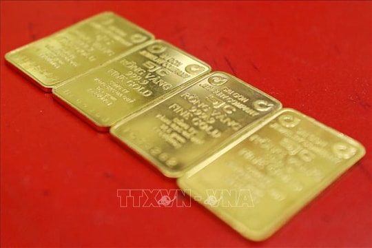 Giá vàng miếng sáng 22/10 giảm 4 triệu đồng/lượng