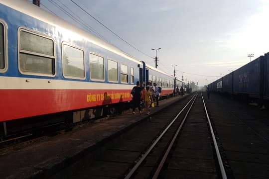 Đã bán hơn 60.000 vé tàu Tết Bính Ngọ 2026 sau 1 tháng mở bán