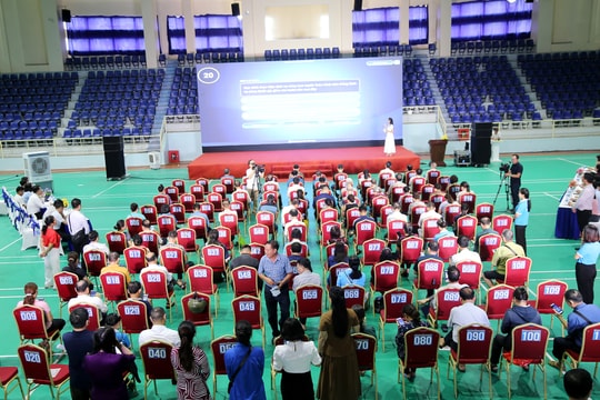 Lan tỏa tinh thần chuyển đổi số đến từng người dân phường Phù Liễn