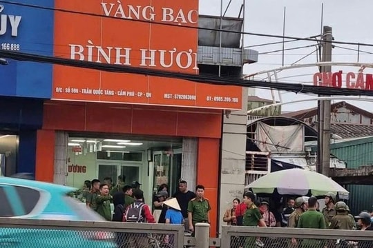 Đối tượng cướp tiệm vàng ở Quảng Ninh ra đầu thú