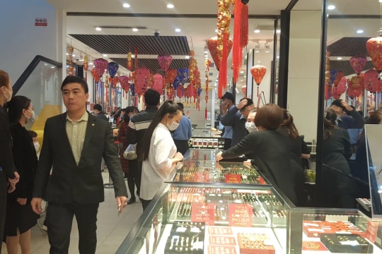 Giá vàng trong nước và thế giới đồng loạt tăng trở lại