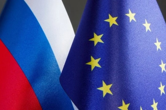 Liên minh châu Âu hoãn quyết định tịch thu tài sản của Nga