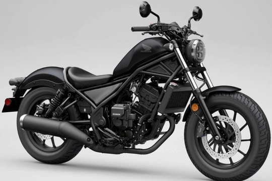 Honda Rebel 300 2026 ra mắt với công nghệ E-Clutch, sang số không cần bóp côn