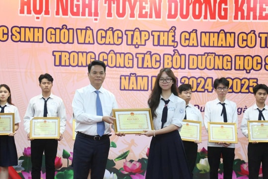 Xây dựng mô hình chủ nghĩa xã hội gắn với con người xã hội chủ nghĩa tại Hải Phòng: Những điều đã thấy - Bài cuối: Hình thành và lan tỏa hình mẫu người Hải Phòng