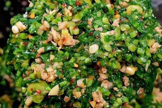 Loại rau thường bị bỏ đi này lại rất bổ dưỡng, giúp bổ mắt, tốt xương, xào với thịt thơm phức