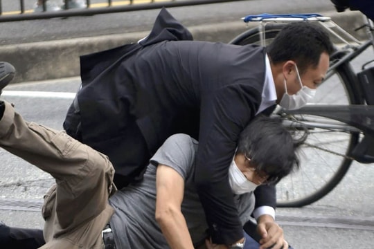 Nghi phạm sát hại cố Thủ tướng Nhật Bản Shinzo Abe nhận tội tại phiên tòa
