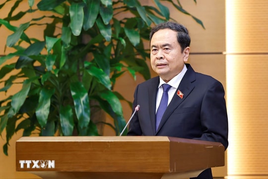 Nghị quyết của Ủy ban Thường vụ Quốc hội về công tác cán bộ