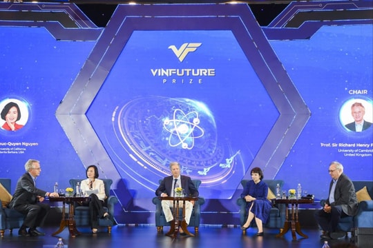 Chủ nhân Giải Nobel Vật lý 2010: 'Việt Nam viết nên hành trình 5 năm kỳ diệu cùng Giải thưởng VinFuture'