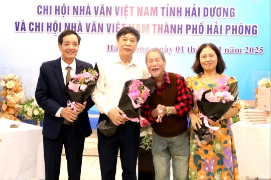 Chi hội Nhà văn Việt Nam thành phố Hải Phòng có 42 hội viên, đông thứ 3 cả nước