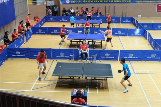 Enterprises accompany sports