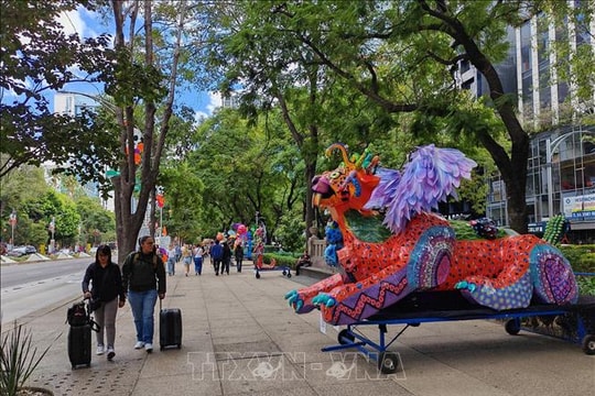 Mexico đón hơn 1,6 triệu du khách dịp Lễ 'Ngày Người chết'