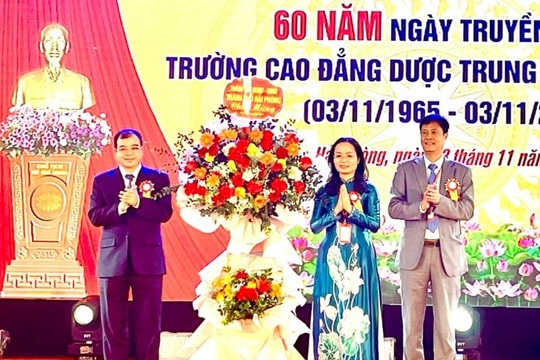Trường Cao đẳng Dược Trung ương Hải Dương kỷ niệm 60 năm ngày truyền thống