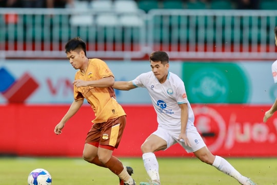 Cuộc đua trụ hạng V-League thêm khó lường