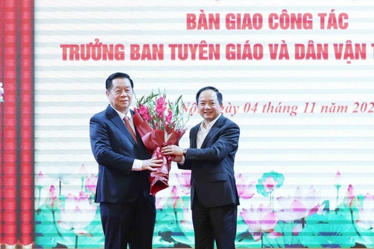 Hội nghị bàn giao công tác Trưởng Ban Tuyên giáo và Dân vận Trung ương