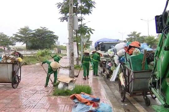Ô nhiễm môi trường vì bãi rác tạm ở các xã