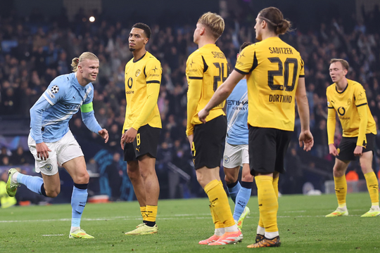 Haaland gieo sầu cho đội bóng cũ Dortmund