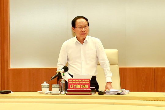 Striving to complete site clearance for Lao Cai – Ha Noi – Hai Phong railway in 2025