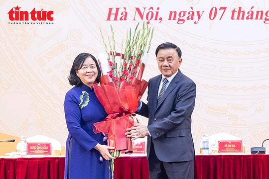 Đồng chí Bùi Thị Minh Hoài được hiệp thương cử giữ chức Chủ tịch Ủy ban Trung ương MTTQ Việt Nam khóa X