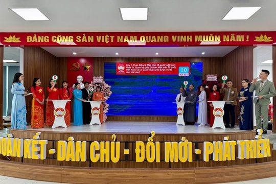 Sôi nổi hội thi '95 năm - Vinh quang Mặt trận' ở phường Gia Viên