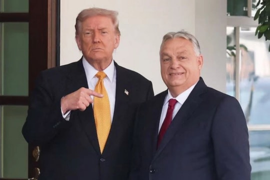 Mỹ xem xét miễn trừ cho Hungary khỏi lệnh trừng phạt dầu mỏ của Nga