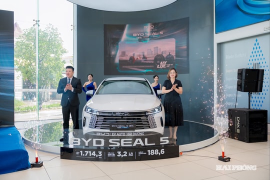 BYD Việt Nam ra mắt BYD SEAL 5 công nghệ DM-I super Hybrid