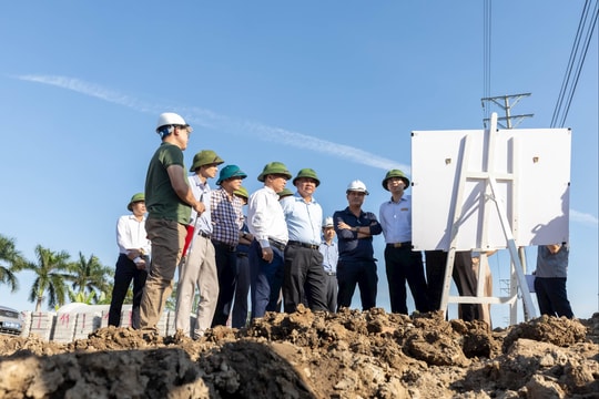 Resolute site clearance for key projects in western Hai Phong