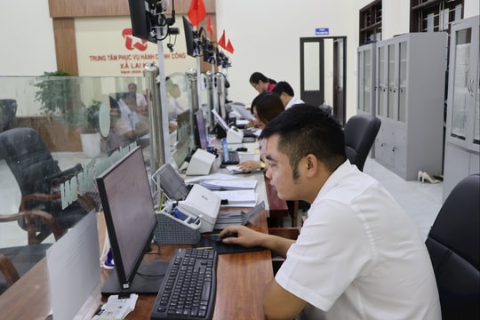 Giải quyết dứt điểm hồ sơ chậm được tiếp nhận, xử lý trên Cổng Dịch vụ công quốc gia
