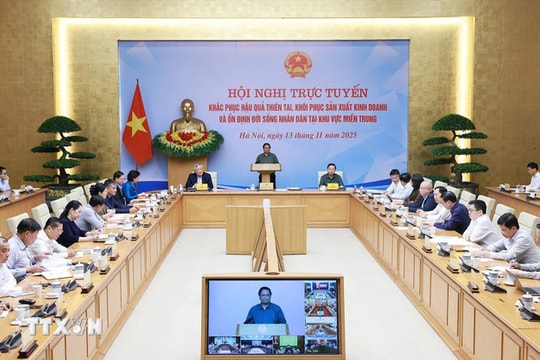 Thủ tướng chủ trì hội nghị khắc phục hậu quả thiên tai khu vực miền Trung