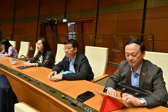 Quốc hội chốt giao mục tiêu tăng trưởng GDP 2026 tăng từ 10%
