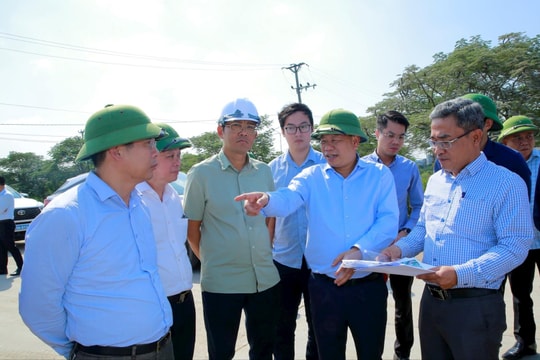 Hải Phòng tăng cường quản lý hoạt động tại bến, bãi ven sông