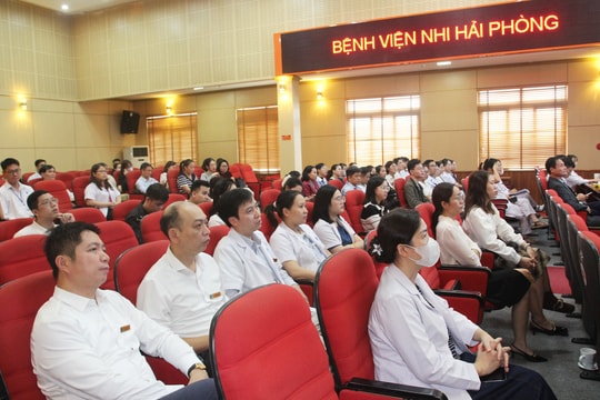 Hơn 150 bác sĩ, nhân viên y tế được cập nhật chẩn đoán, điều trị tiêu chảy ở trẻ em