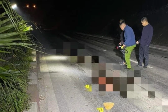 Nghi ô tô đi ngược chiều gây tai nạn chết người rồi bỏ trốn