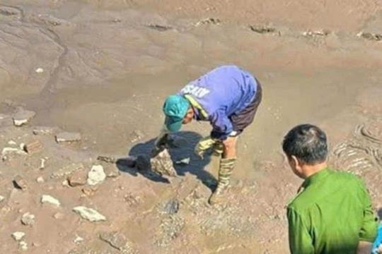 Bộ xương người dưới ao cá ở xã Tứ Kỳ là nữ giới, đã phân hủy hơn 10 năm